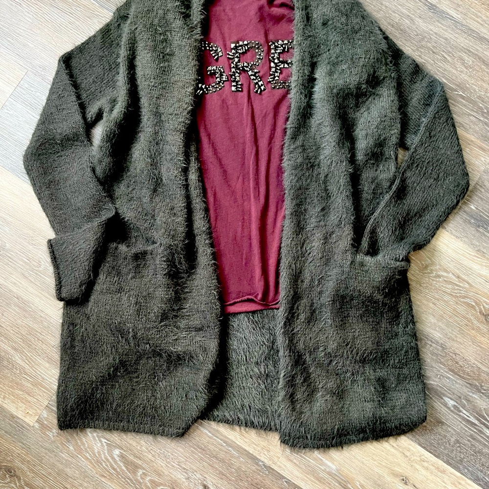 Gray fuzzy cardigan w/ purple t shirt